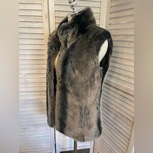 Kristen Blake Fur Vest Women's Size S
